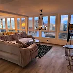 Апартаменты Penthouse Ultra Exlusive