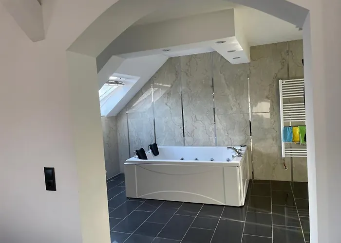 Penthouse Ultra Exlusive ドゥイスブルグ